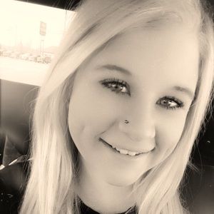 Meet your Posher, Brooke